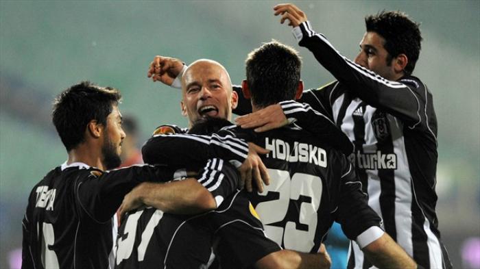 Biletul zilei 13 Aprilie 2017 - Fotbal si Volei pentru ziua de joi Biletul zilei 13 Aprilie 2017 - Fotbal si Volei pentru ziua de joi