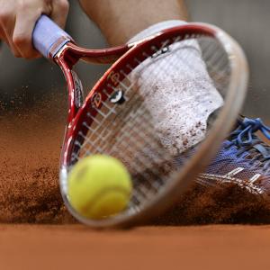 Competitii de incredere pentru biletul zilei din tenis