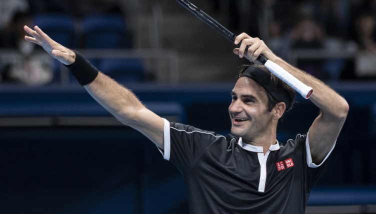 A Roger Federer salute from PA 752x428